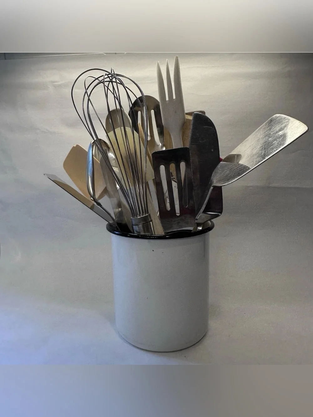 Vintage White Enamel Utensil Holder Crock Black Rim French Country Cottage 6